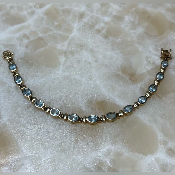Oval cut Aquamarine Gold tone 925 tennis Bracelet 8” - Picture 4 of 7